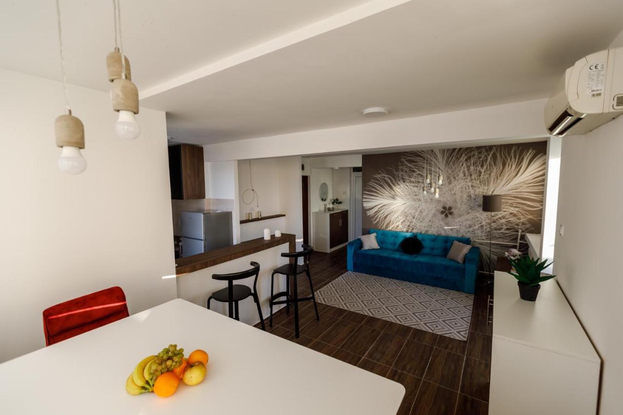Kristall Apartments 2 Panorama Šabac Екстериор снимка