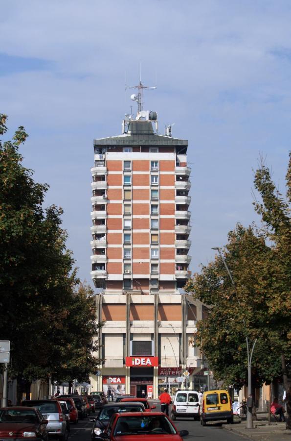 Kristall Apartments 2 Panorama Šabac Екстериор снимка